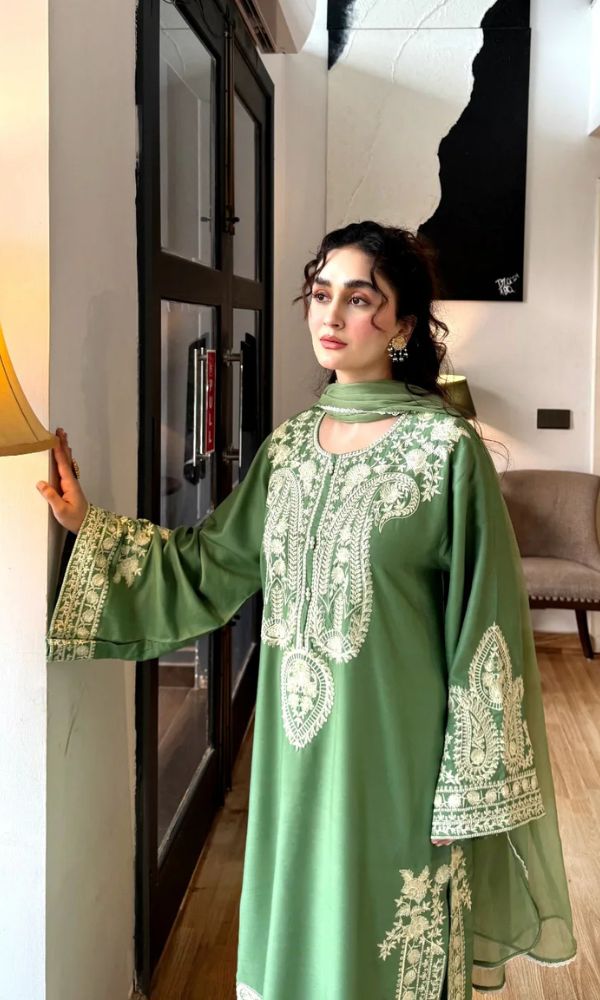 Lawn 3pc unstitched embroidered summer collection suit