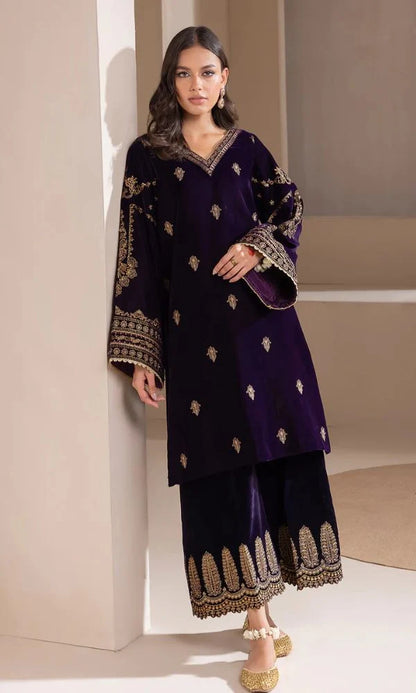 Velvet 3pc fully sequence embroidered suit organza embroidered dupatta with embroidered trouser