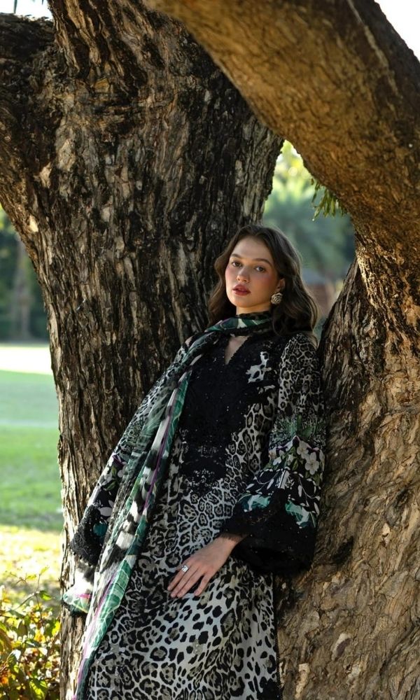 Lawn 3pc usntitched summer digital printed suit