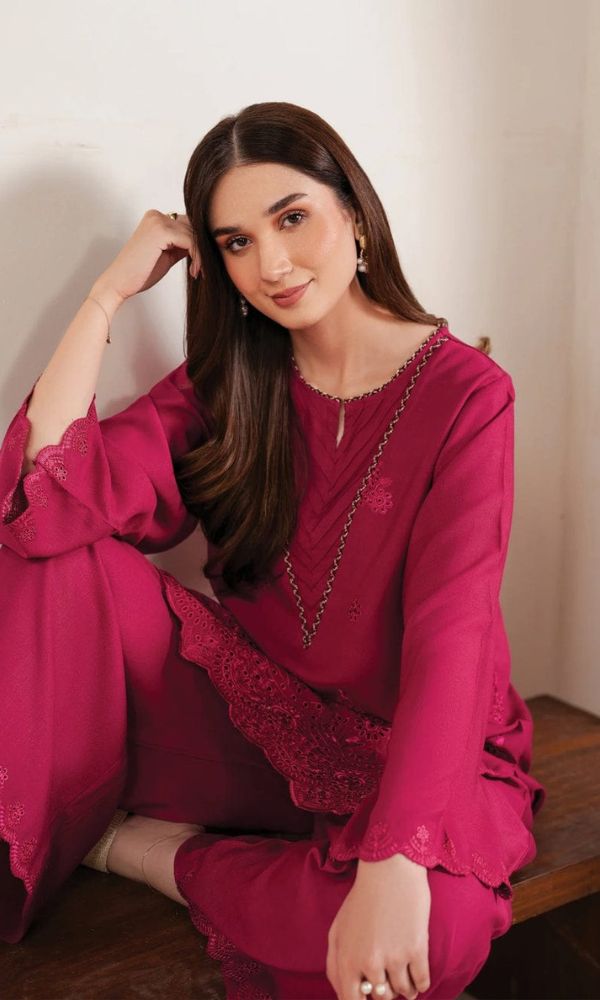 Lawn 3pc unstitched summer collection embroidered suit