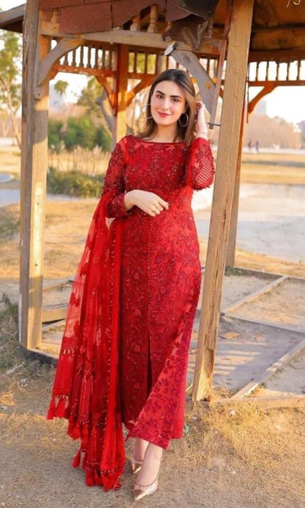Lawn 3pc unstitched summer embroidered collection suit