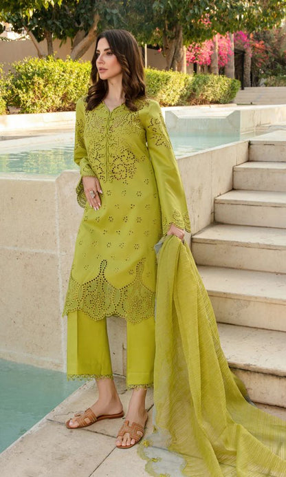 Lawn 3pc unstitche heavy chiken kari embroidered suit