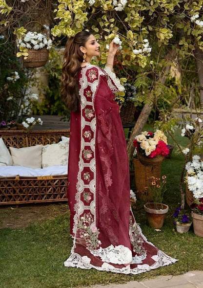 Lawn 3pc unstitched chiken kari embroiered with khaddi net(ready to waer duppata) summer collection suit