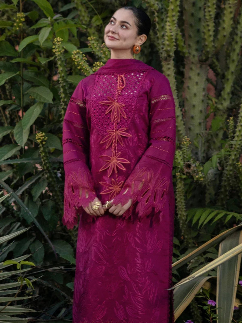 New Lawn 3pc unstiched summer collection fully embroidered chiken kari suit