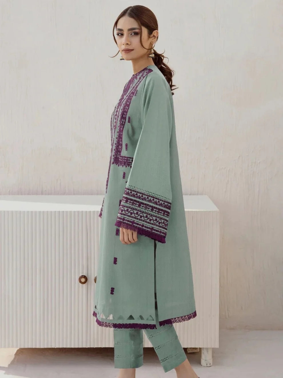 Dhanak 3pc unstitched winter collection embroidered suit