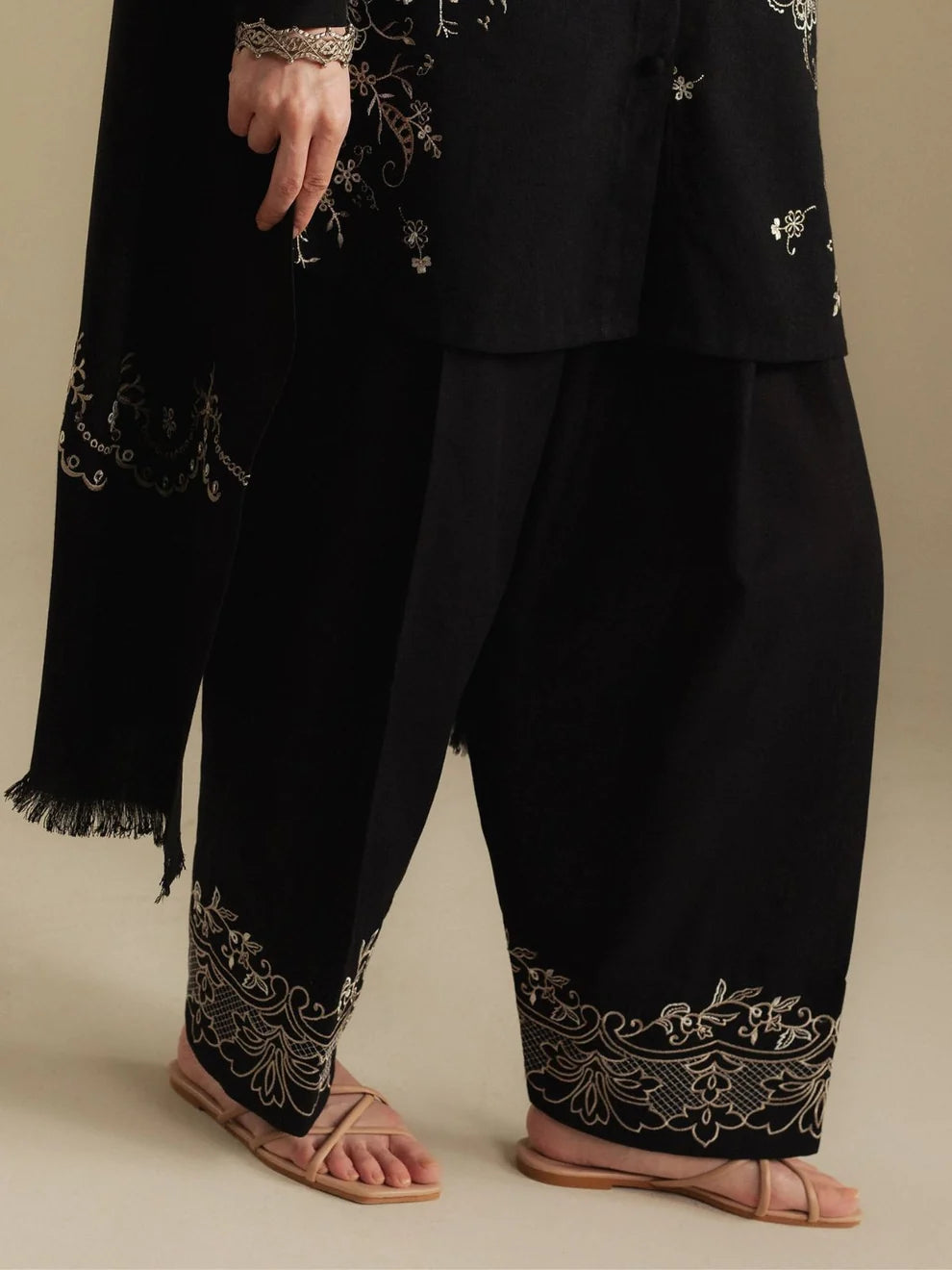 Dhanak 3pc unstitched embroidered winter collection suit