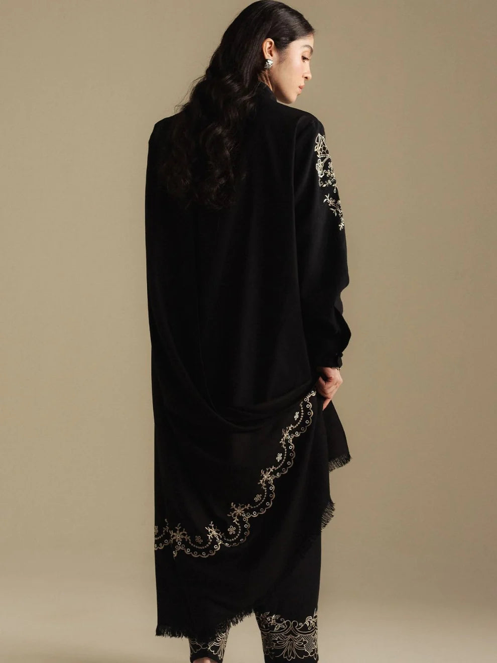 Dhanak 3pc unstitched embroidered winter collection suit
