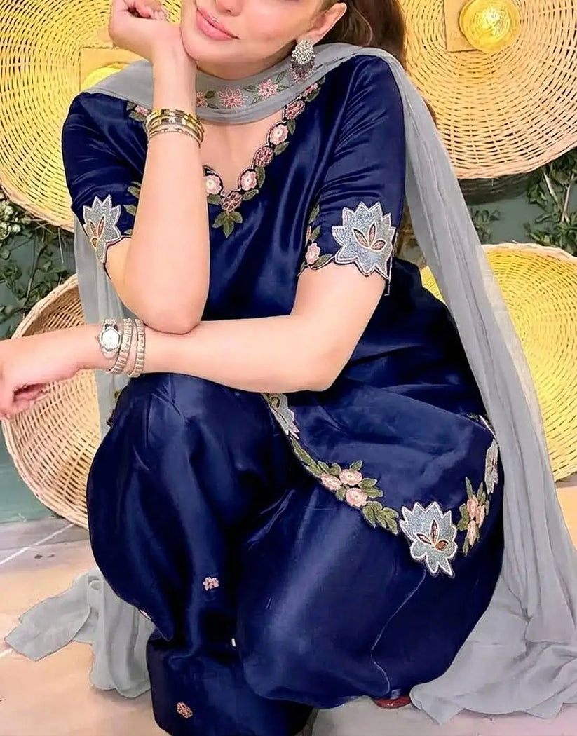Elegant Fancy Embroidered Silk Party Dress for Women – Stylish Formal Design